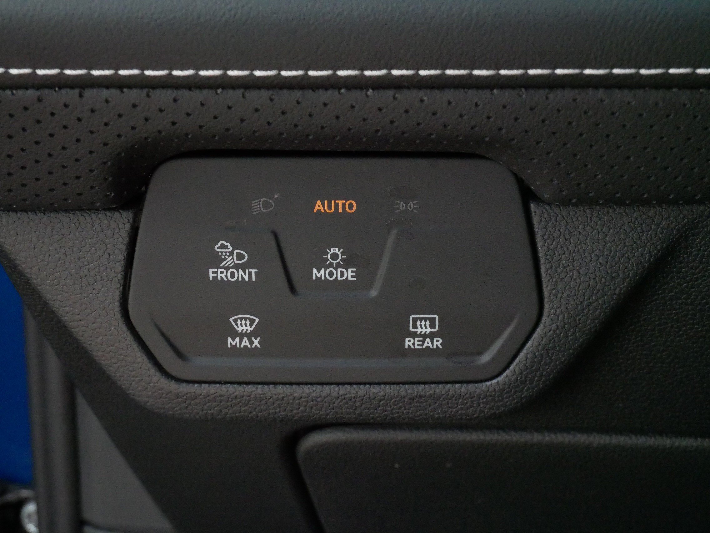 Certified 2025 Volkswagen Atlas SEL AWD/4WD image 27