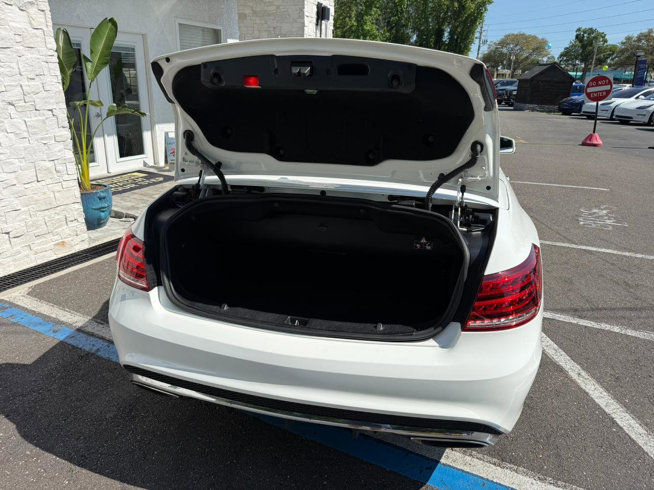 Used 2014 Mercedes-Benz E 550 Cabriolet image 26