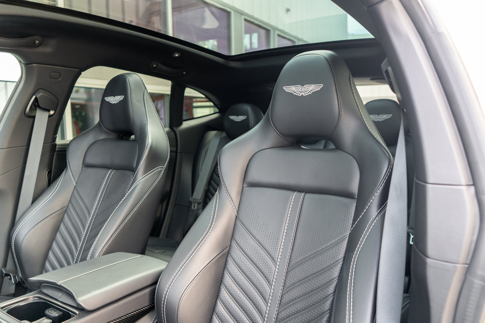 Used 2023 Aston Martin DBX 707 AWD/4WD image 12