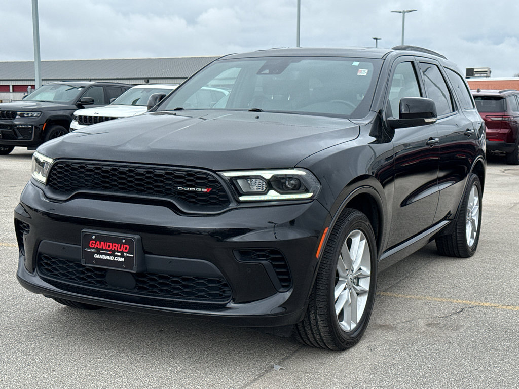 Used 2025 Dodge Durango GT AWD/4WD image 2