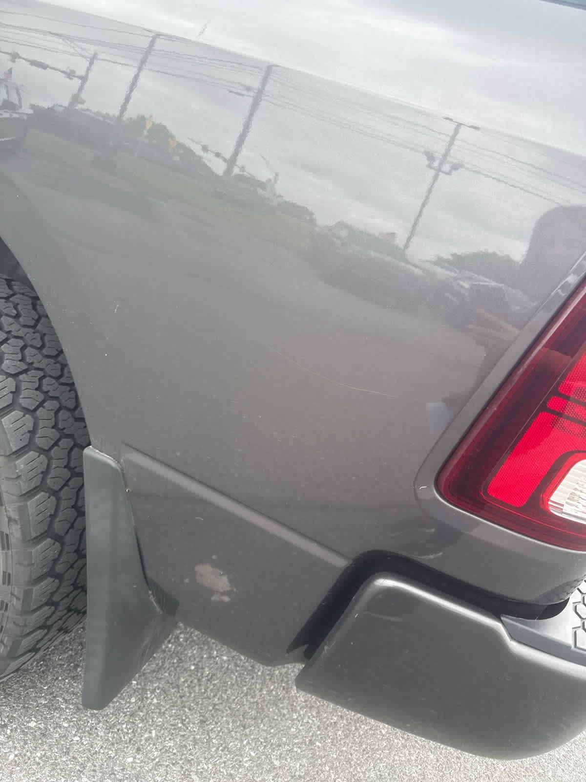 Used 2018 RAM 1500 Sport w/ Convenience Group AWD/4WD image 8