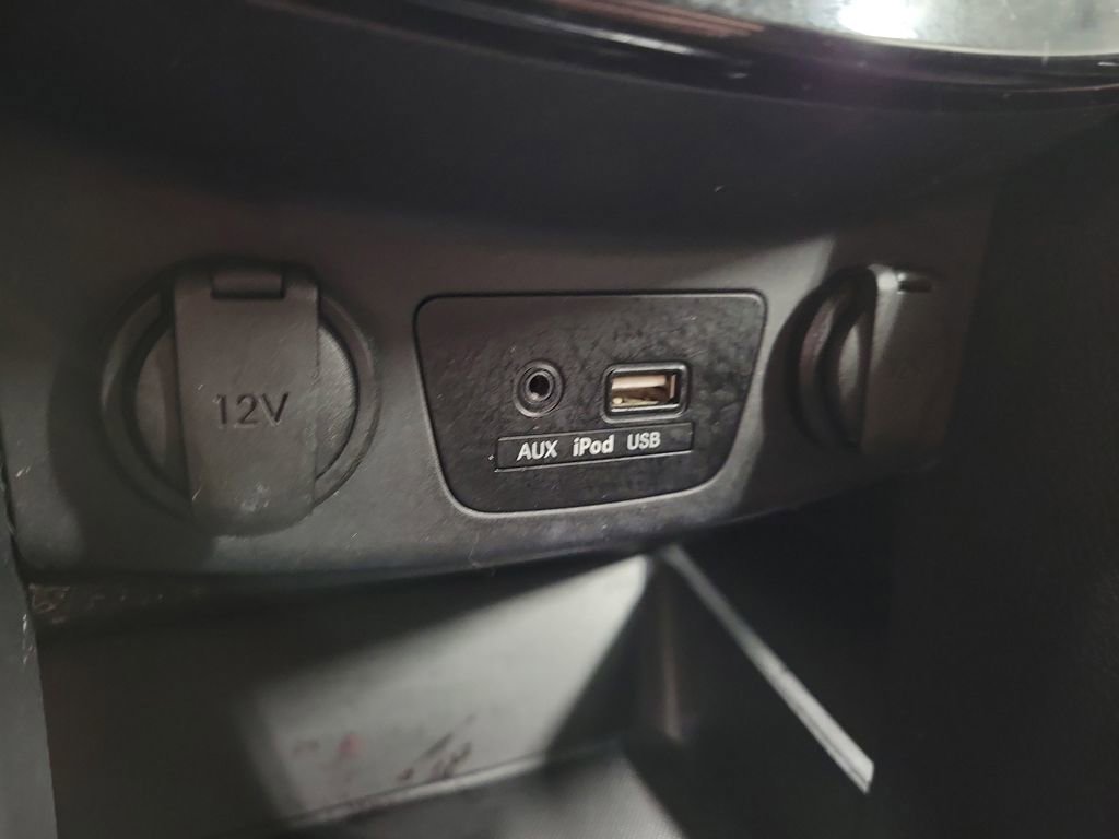 Used 2016 Hyundai Elantra GT image 16