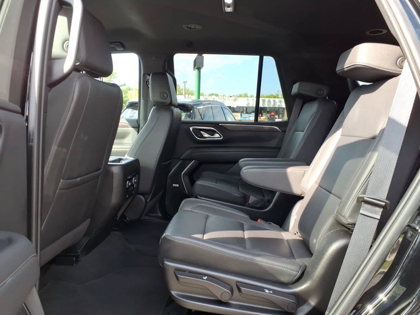 Used 2024 Chevrolet Tahoe LT AWD/4WD image 13