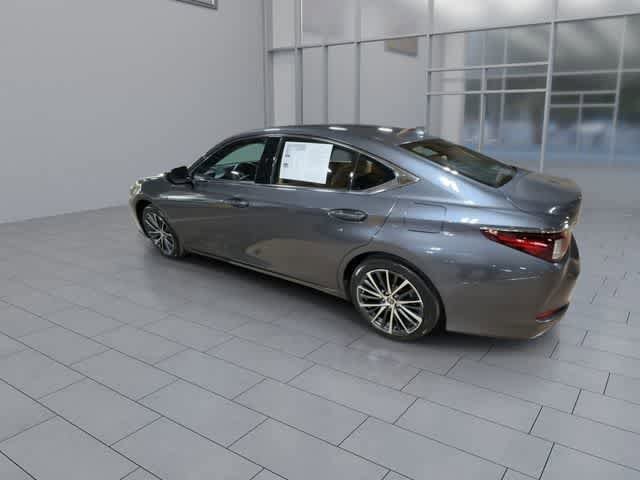 Used 2023 Lexus ES 350 w/ Premium Package FWD image 6