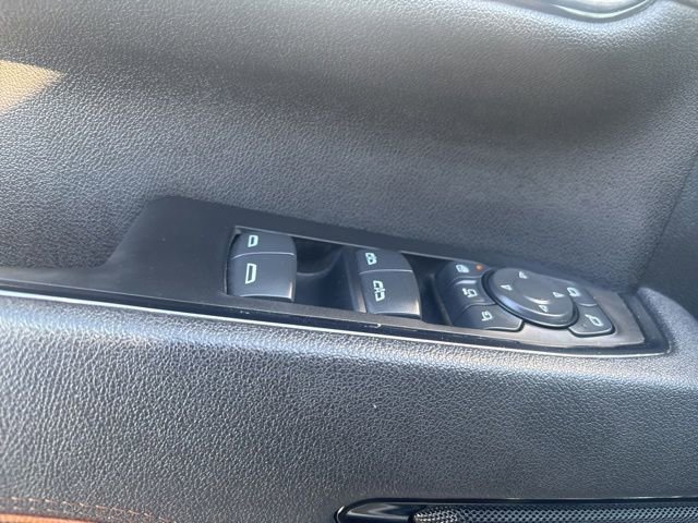 Used 2025 GMC Sierra 2500 AT4 AWD/4WD image 13
