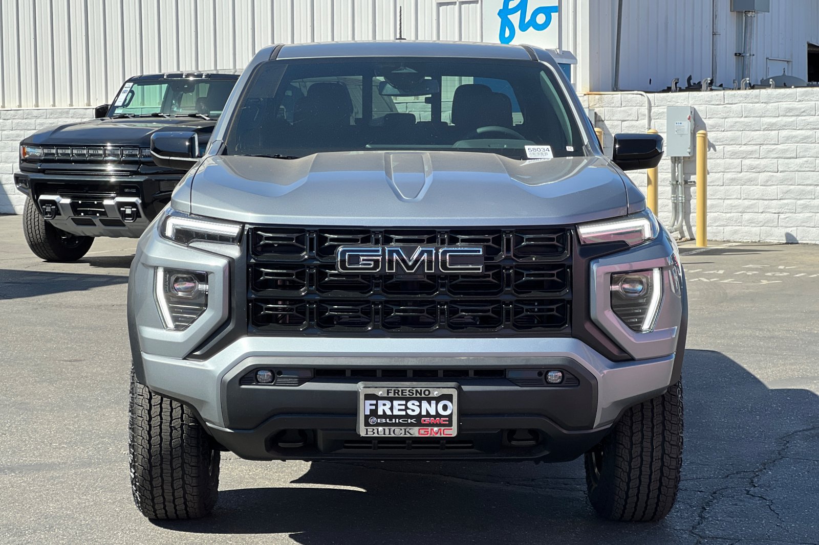 New 2026 GMC Canyon Elevation w/ Convenience Package RWD image 7
