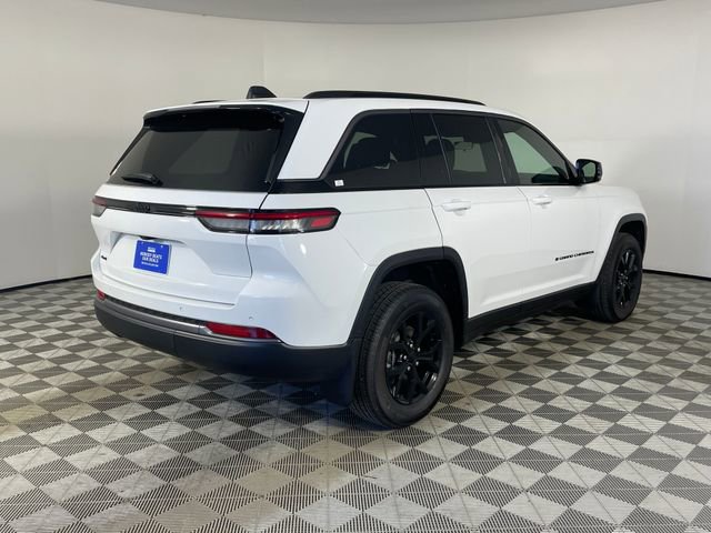 New 2026 Jeep Grand Cherokee Altitude AWD/4WD image 23