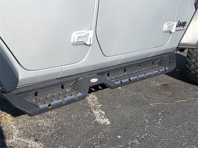 Used 2023 Jeep Wrangler Willys image 6