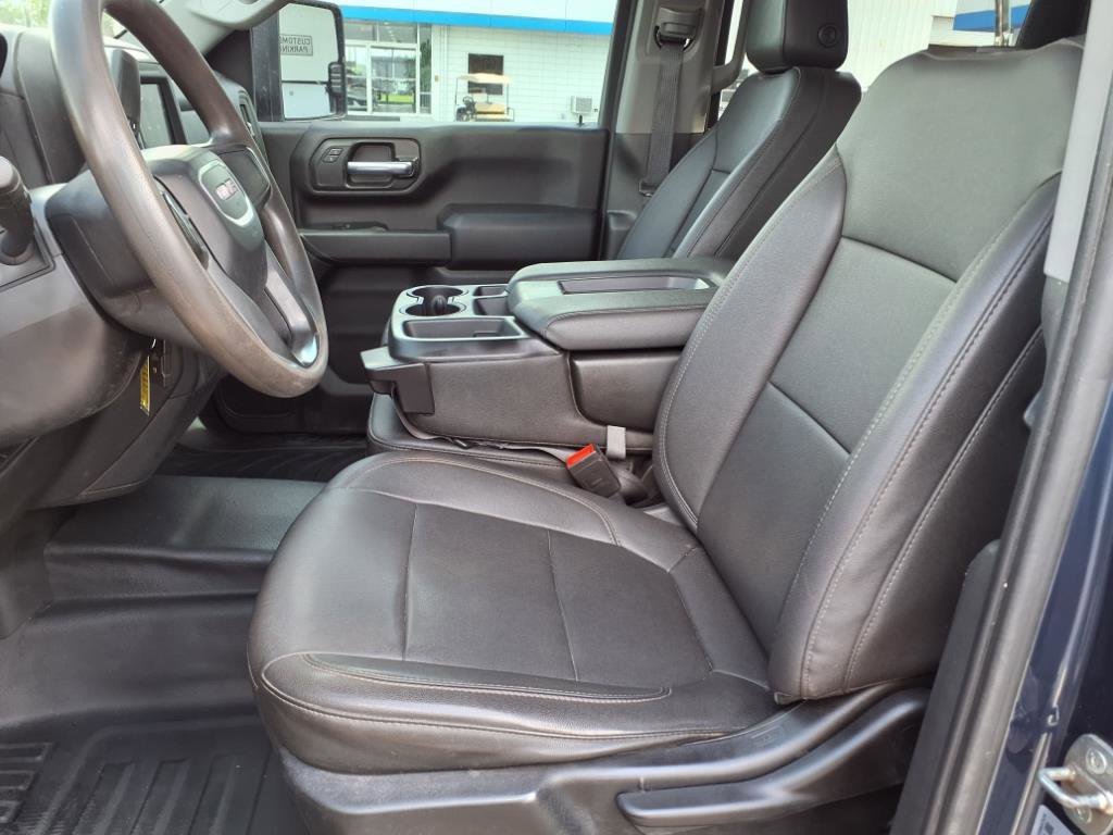 Used 2023 GMC Sierra 2500 Pro w/ Convenience Package image 11