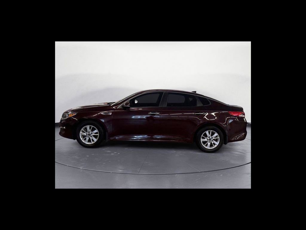 Used 2017 Kia Optima LX FWD image 3