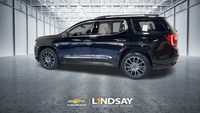 Used 2023 GMC Acadia Denali w/ Black Diamond Edition image 7