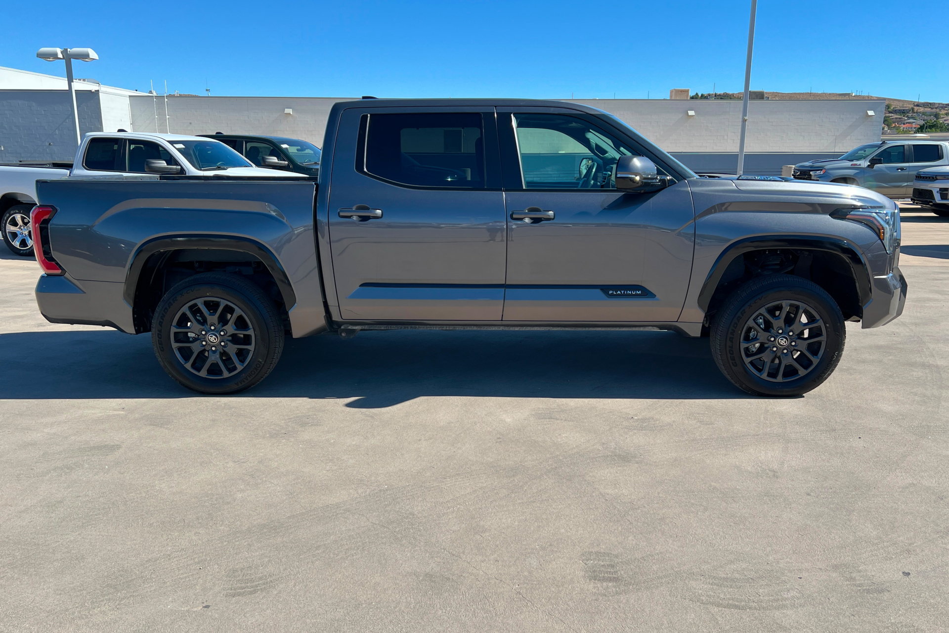 Used 2023 Toyota Tundra Platinum AWD/4WD image 7