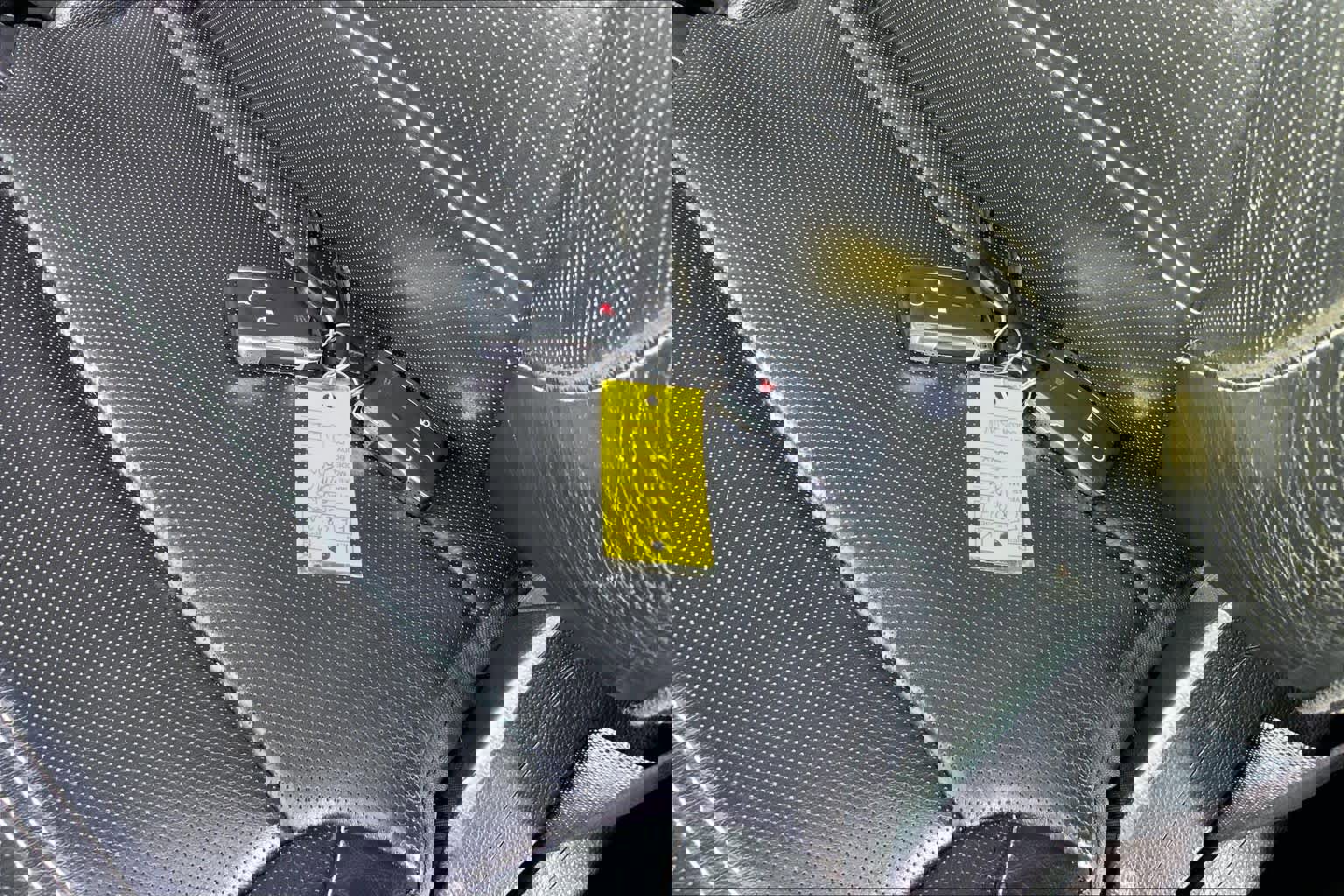 Used 2015 GMC Sierra 2500 Denali w/ Suspension Package, Off-Road image 14