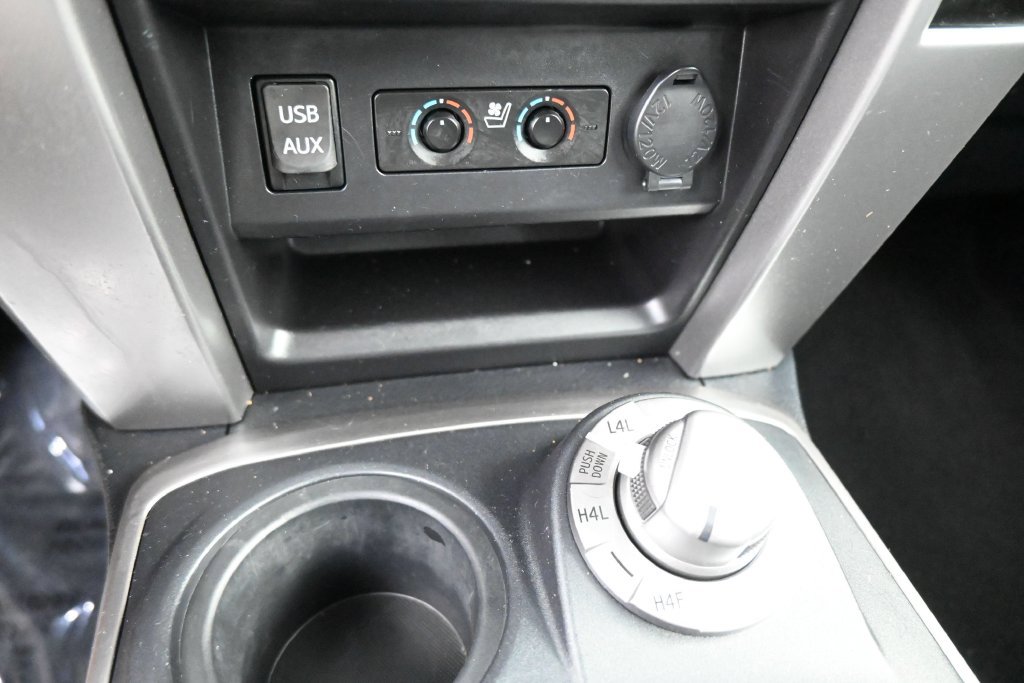 Used 2018 Toyota 4Runner Limited AWD/4WD image 14