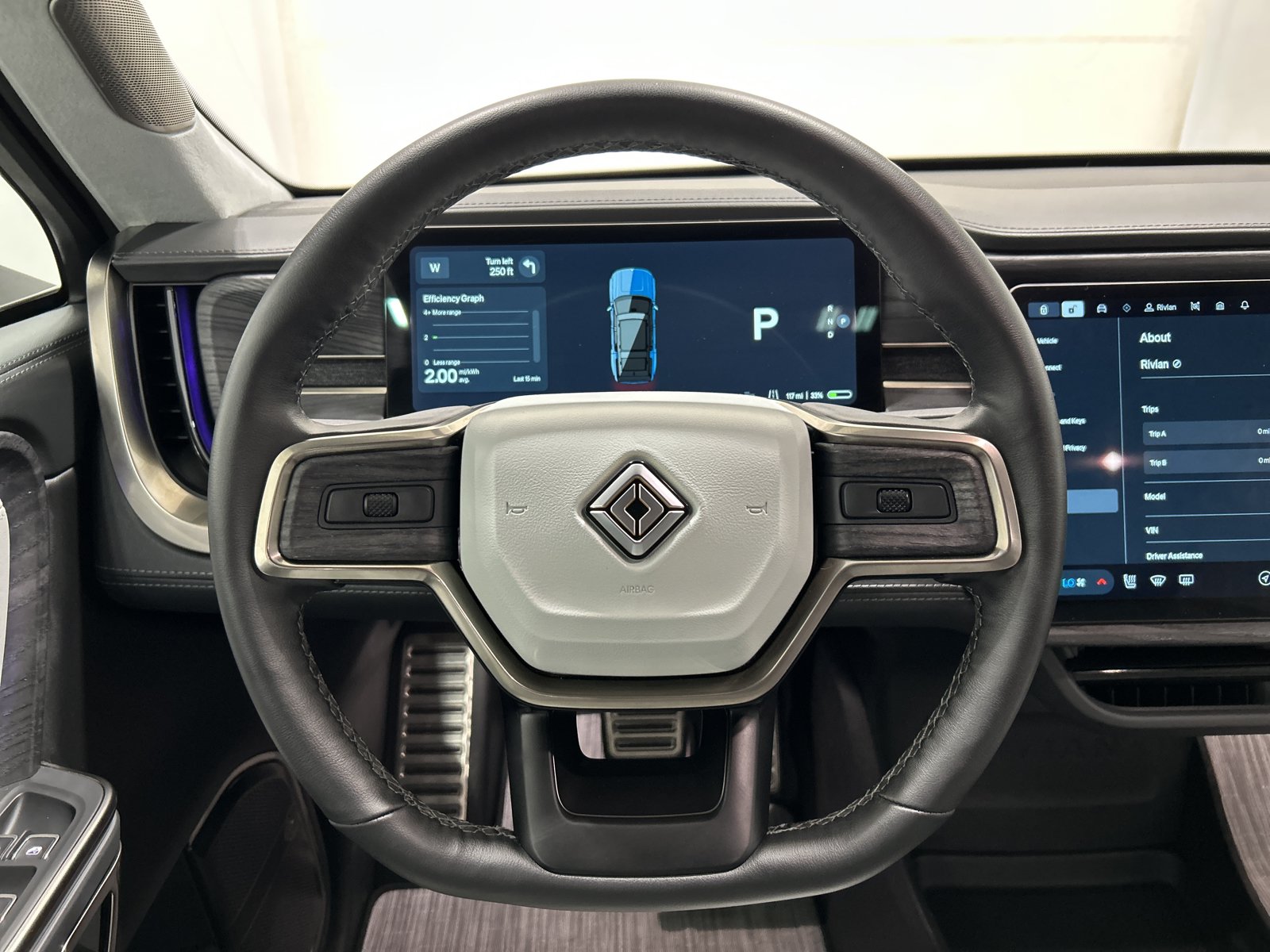 Used 2024 Rivian R1S Adventure AWD/4WD image 28