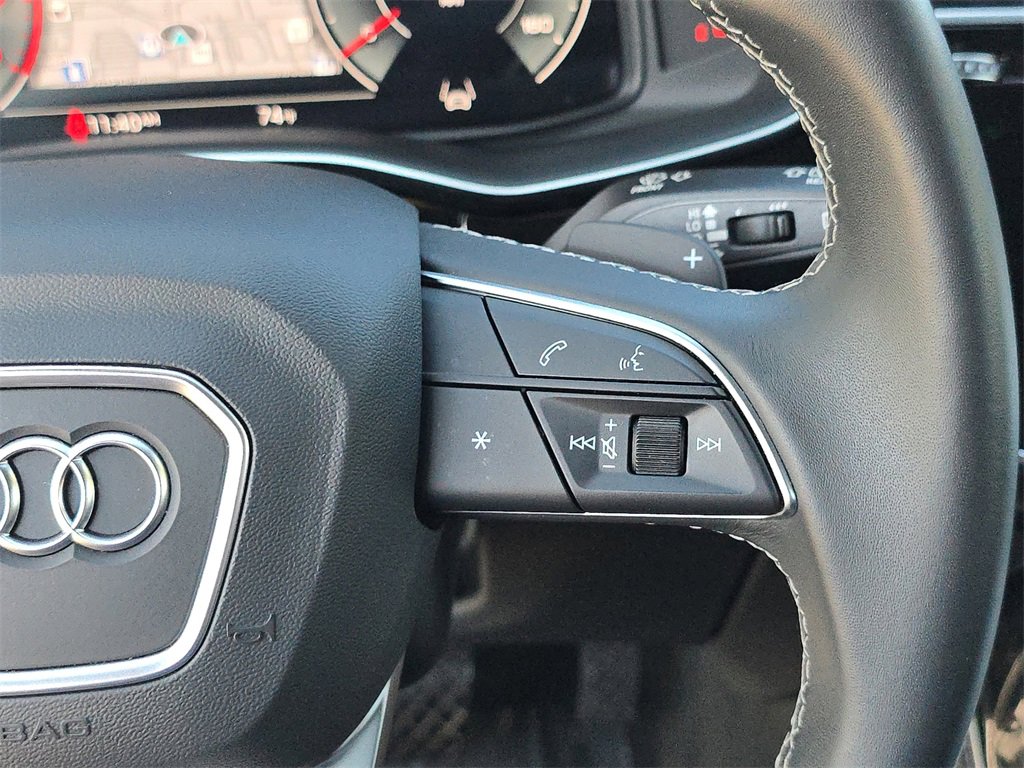 Certified 2025 Audi Q7 3.0T Premium Plus image 22