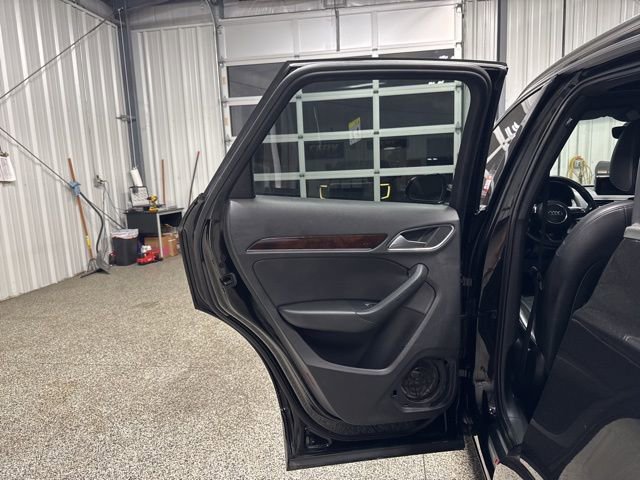 Used 2018 Audi Q3 2.0T Premium Plus w/ Premium Plus Package image 17