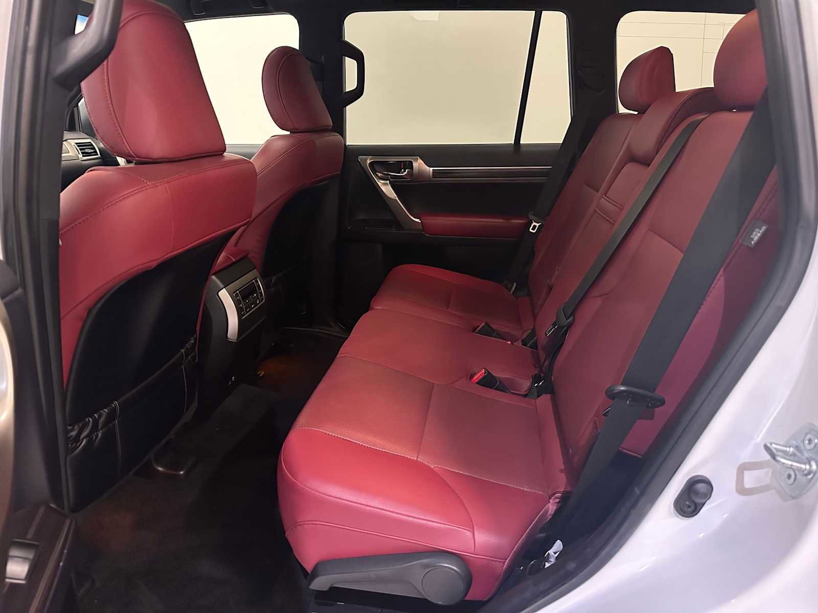 Used 2021 Lexus GX 460 Premium w/ Premium Package image 24