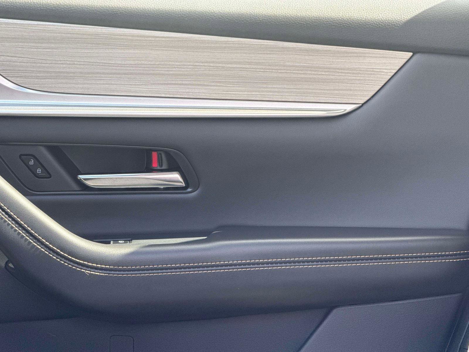 Certified 2025 MAZDA CX-90 3.3 Turbo w/ Preferred Package image 22