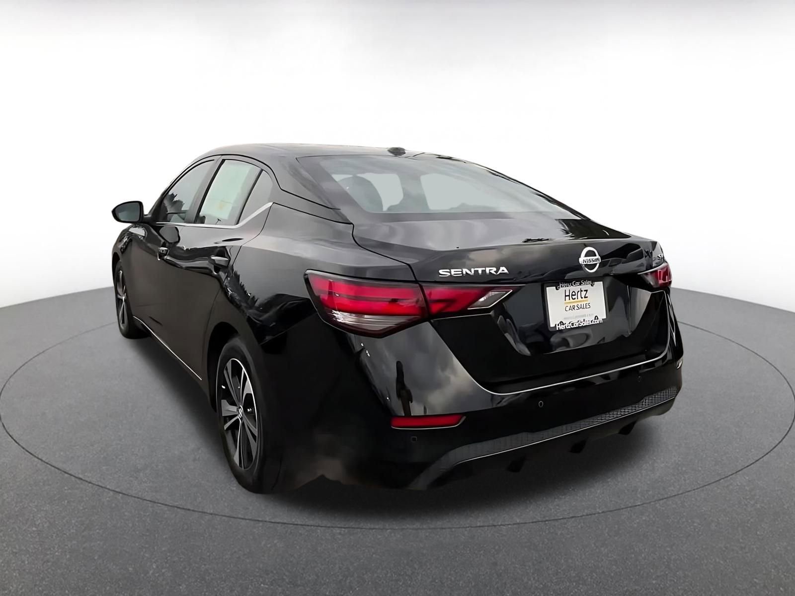 Used 2023 Nissan Sentra SV image 11