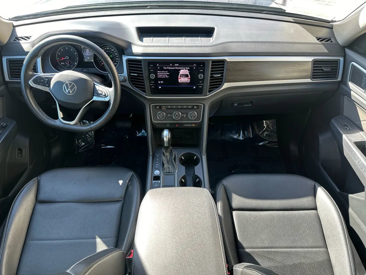 Used 2021 Volkswagen Atlas SE FWD image 3