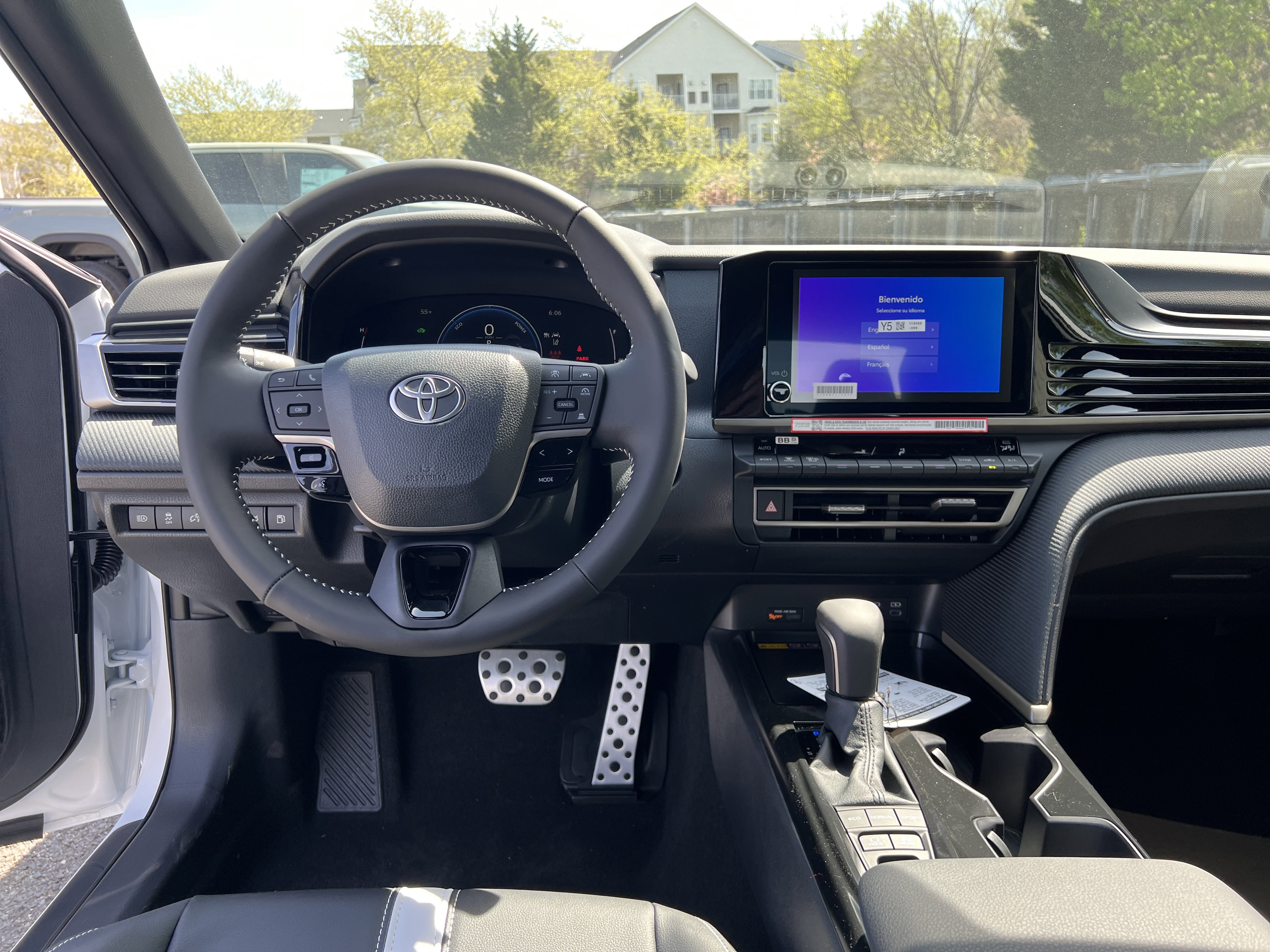 New 2026 Toyota Camry SE image 12