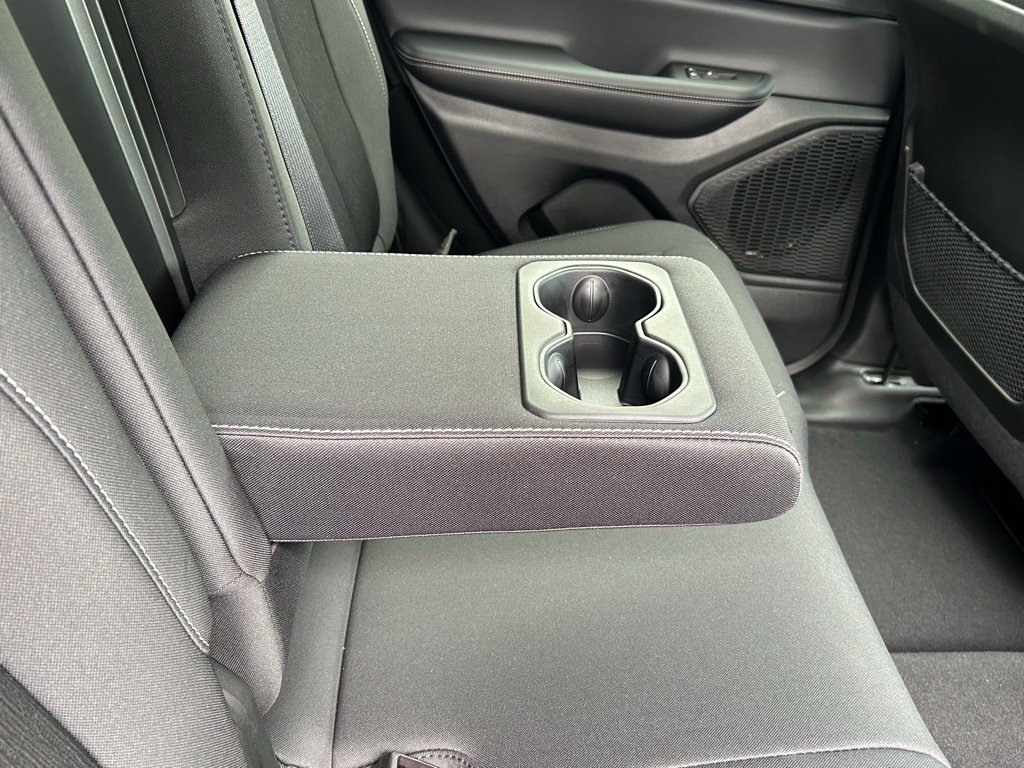 New 2024 Jeep Grand Cherokee Laredo AWD/4WD image 28