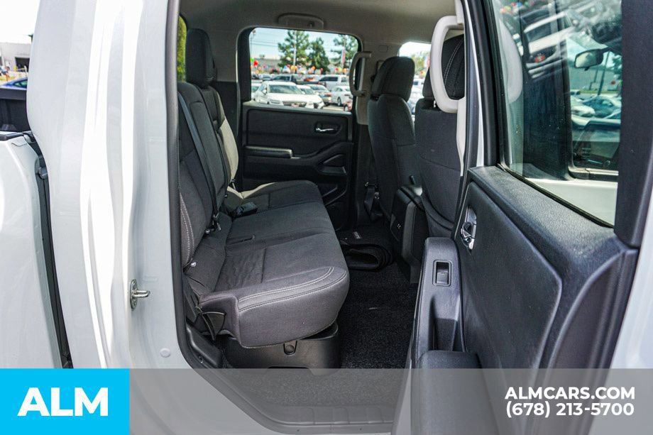 Used 2023 Nissan Frontier SV image 22