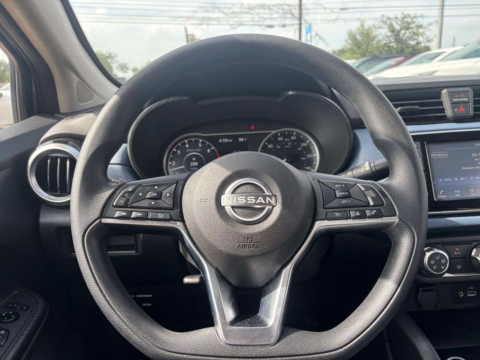 Used 2025 Nissan Versa SV FWD image 25