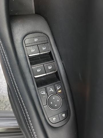 Certified 2023 INFINITI QX60 Sensory w/ Vision Package FWD image 24