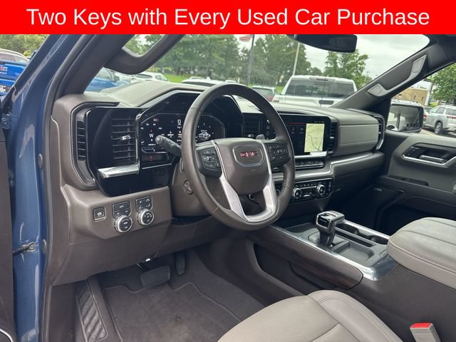 Used 2024 GMC Sierra 1500 SLT w/ SLT Convenience Package AWD/4WD image 10