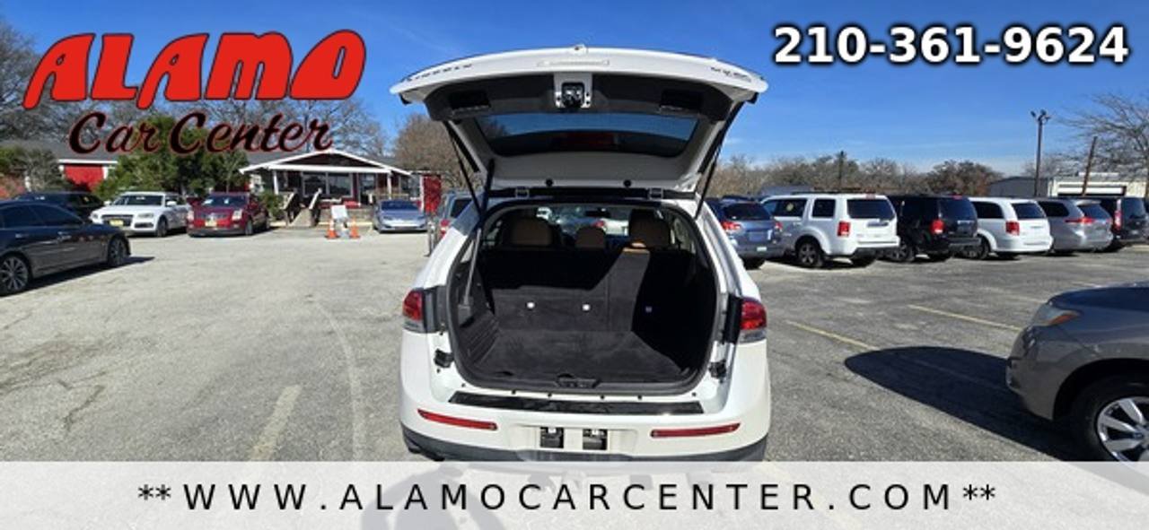 Used 2012 Lincoln MKX FWD image 24