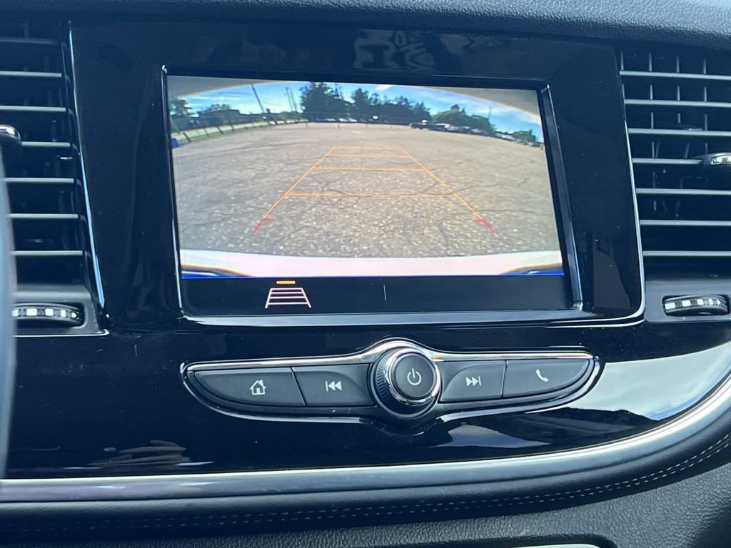 Used 2022 Buick Encore Preferred w/ Safety Package AWD/4WD image 18