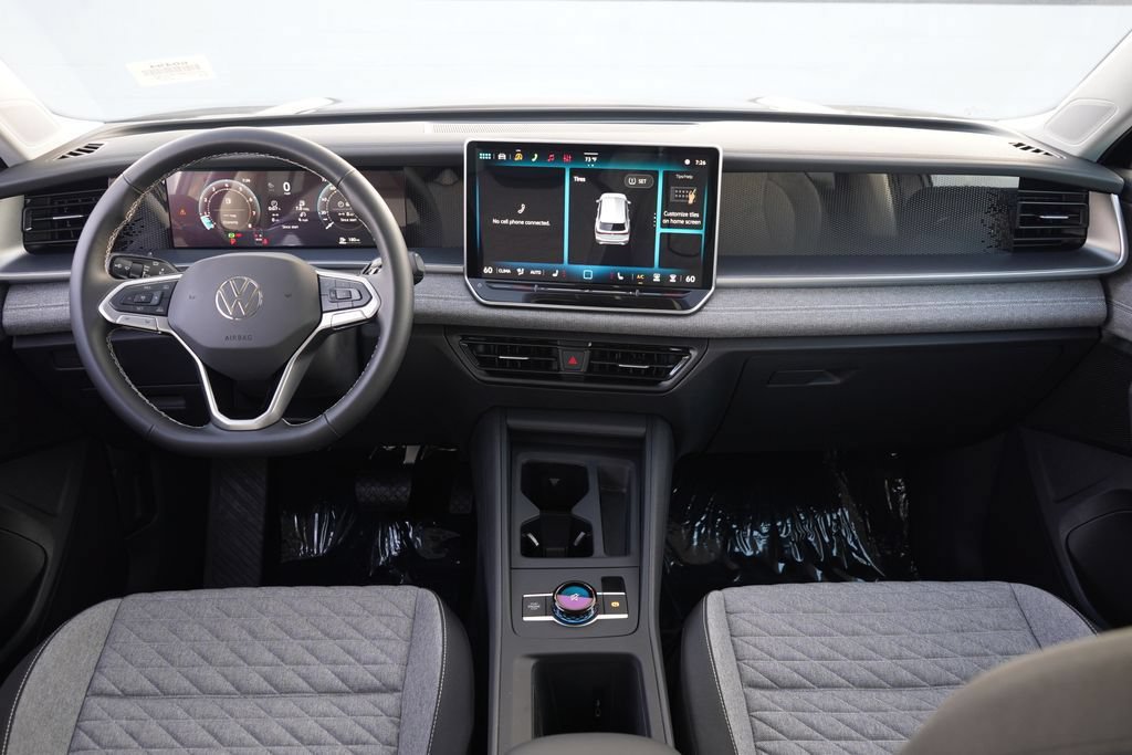 New 2026 Volkswagen Tiguan S FWD image 8
