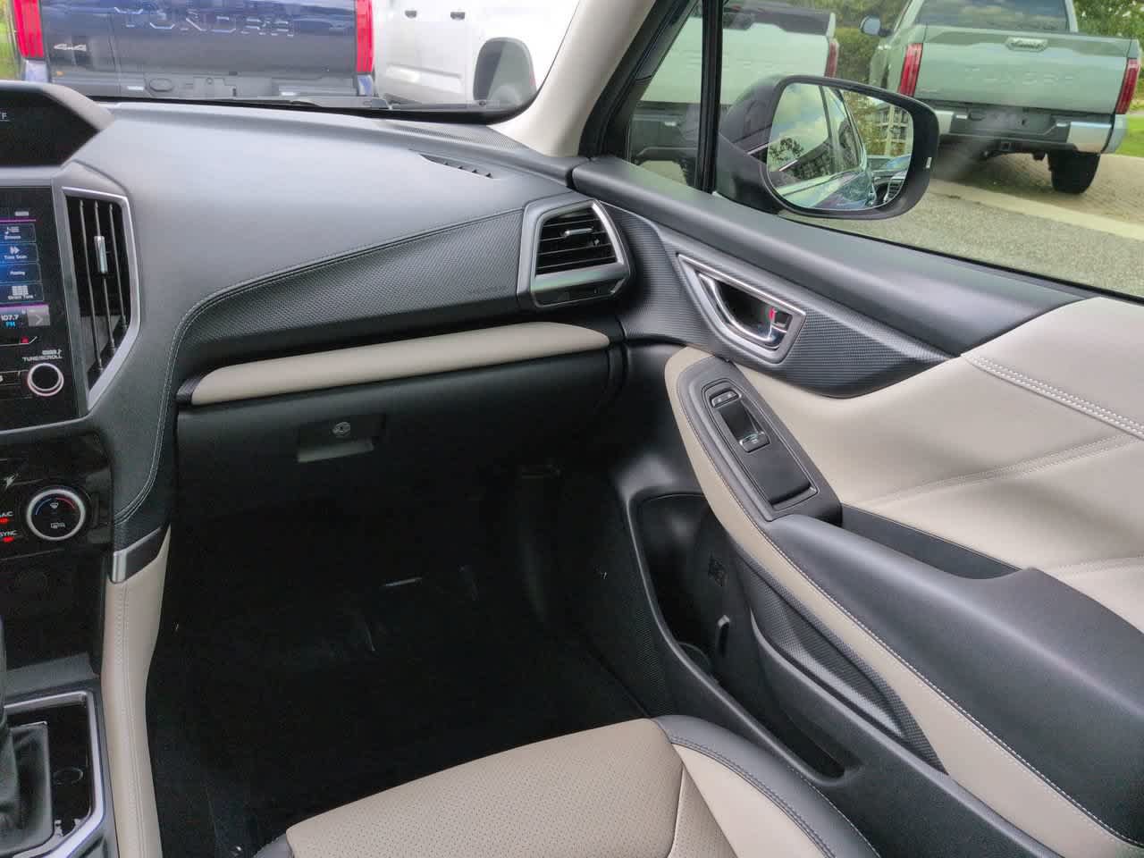 Used 2023 Subaru Forester Limited AWD/4WD image 16