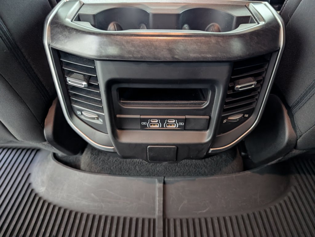 Used 2023 RAM 1500 Big Horn AWD/4WD image 11