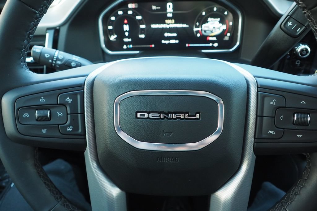Used 2026 GMC Sierra 3500 Denali w/ Technology Package AWD/4WD image 32
