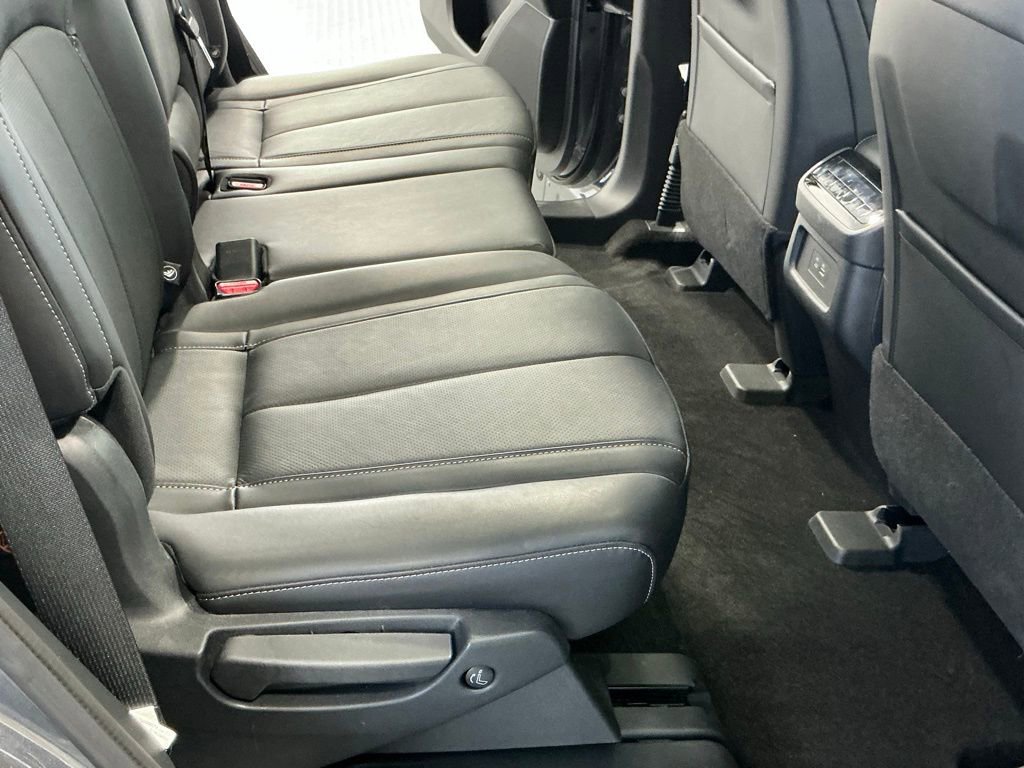 Used 2025 INFINITI QX60 Luxe w/ Vision Package image 22