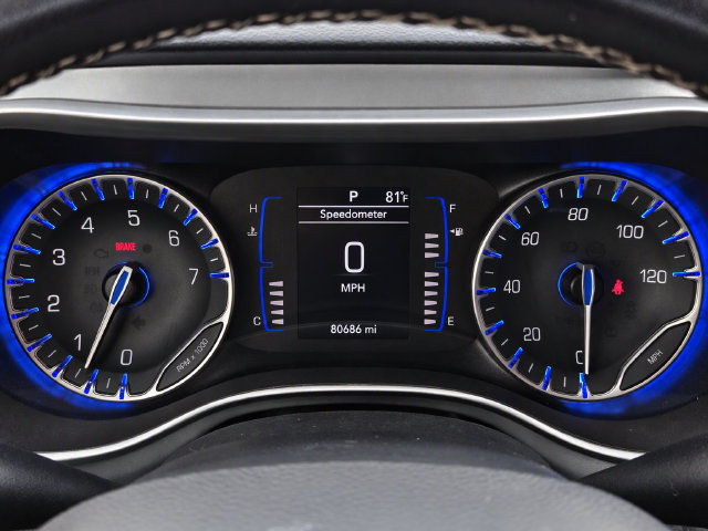 Used 2020 Chrysler Pacifica Touring-L w/ S Appearance Package FWD image 30