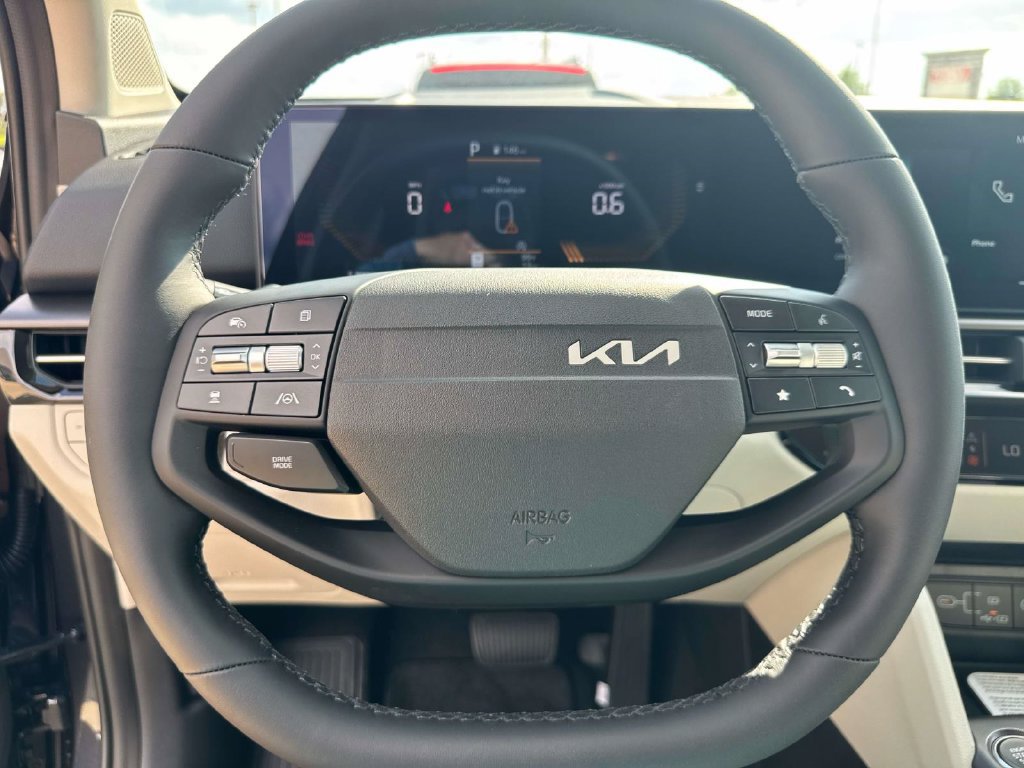 New 2026 Kia Sportage EX FWD image 23