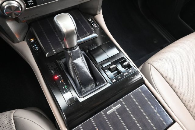 Used 2020 Lexus GX 460 Premium w/ Premium Package AWD/4WD image 26