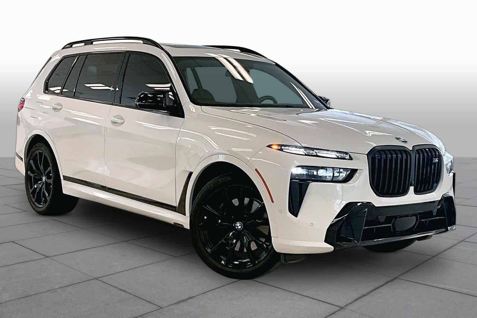 Used 2024 BMW X7 M60i w/ Executive Package AWD/4WD image 2