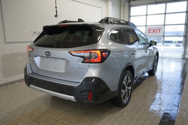 Used 2021 Subaru Outback Limited image 14