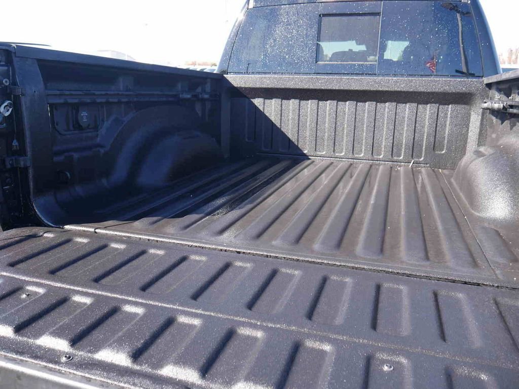 New 2026 RAM 1500 Express AWD/4WD image 9