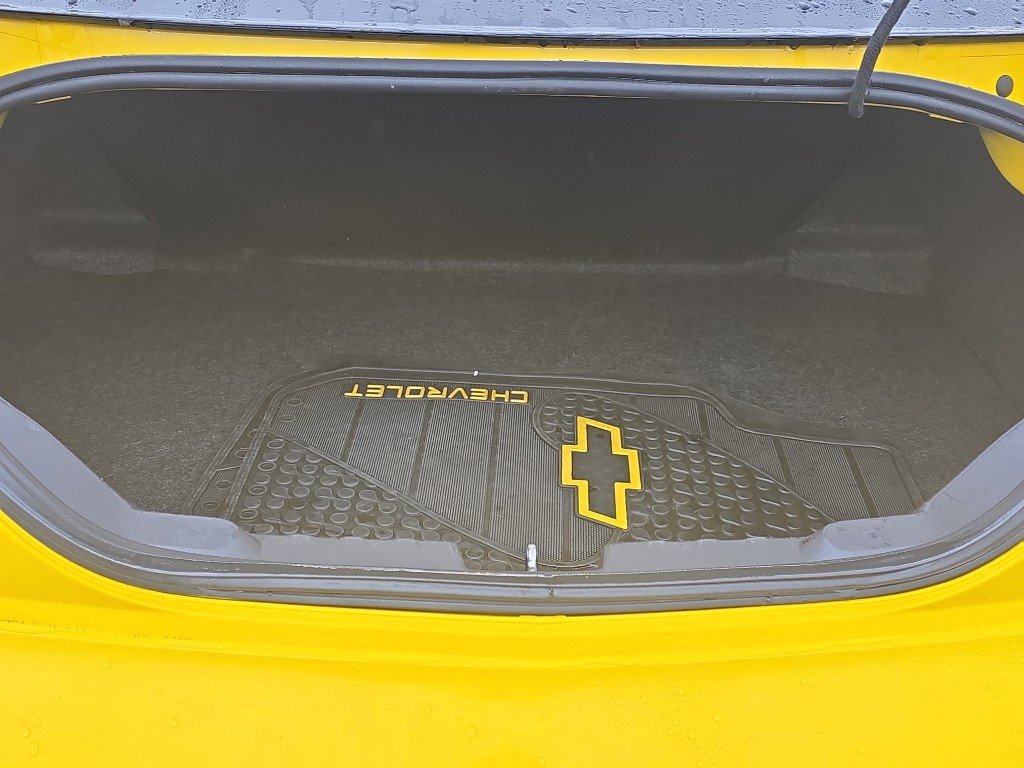 Used 2011 Chevrolet Camaro LT image 9