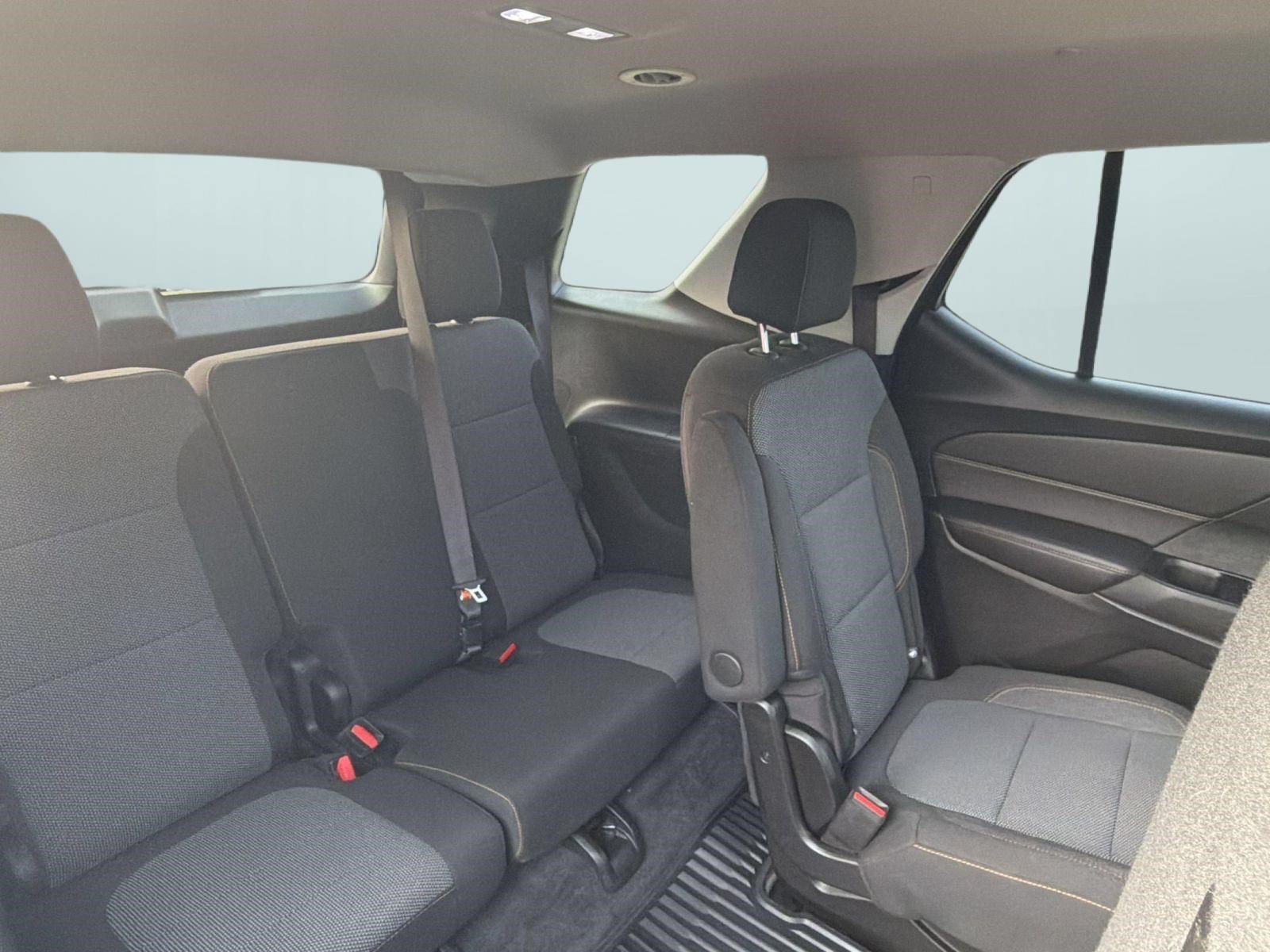 Used 2019 Chevrolet Traverse LT FWD image 29