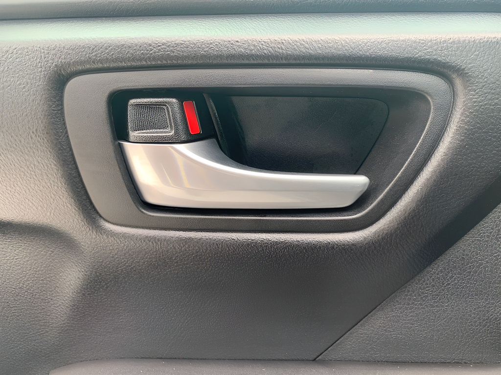 Used 2017 Toyota Camry SE FWD image 43
