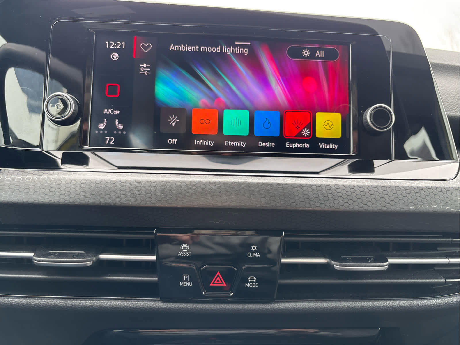 Certified 2023 Volkswagen GTI 40th Anniversary Edition image 29