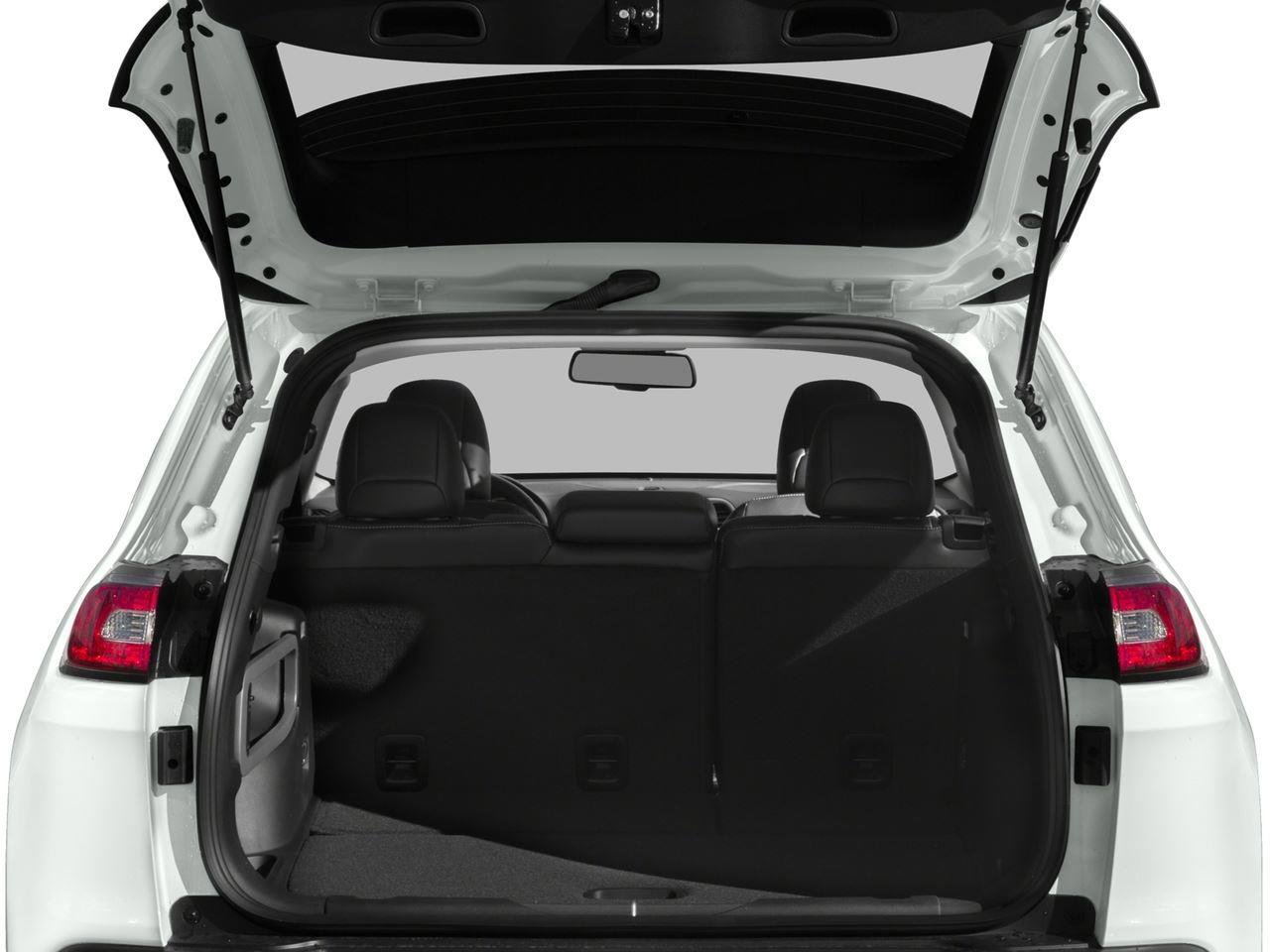 Used 2018 Jeep Cherokee Limited image 7