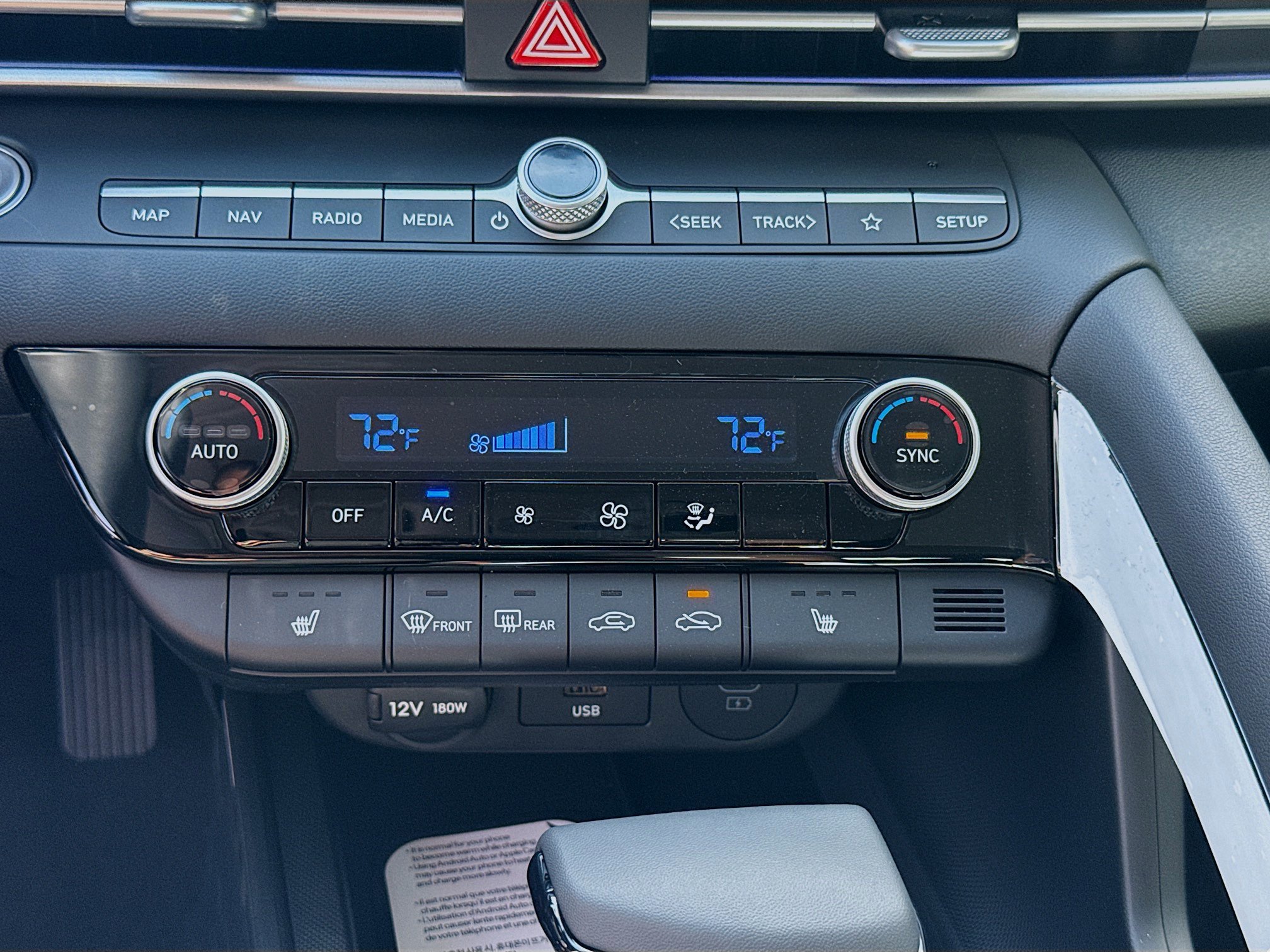 New 2026 Hyundai Elantra Limited FWD image 12